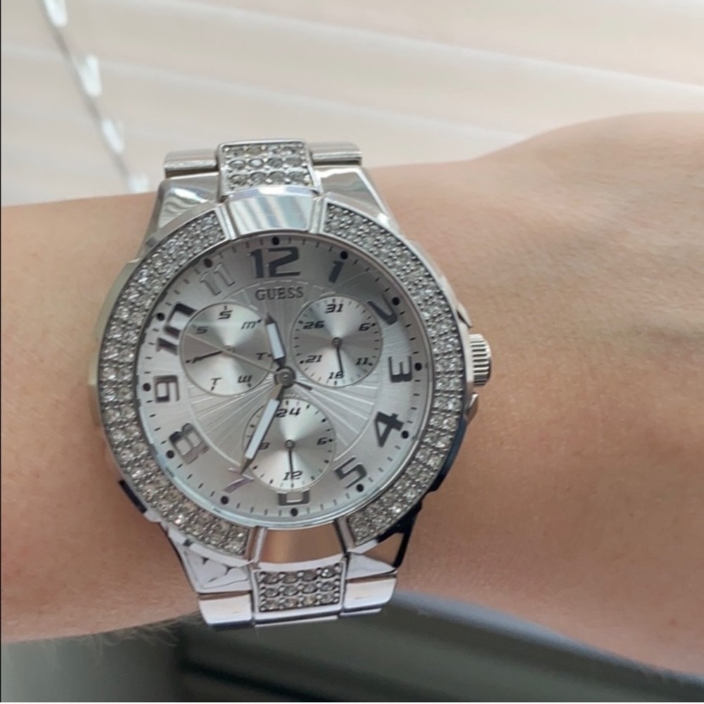 GUESS WATCH - Picture 2 of 5